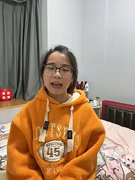 Hmm_0303's cam snapshot