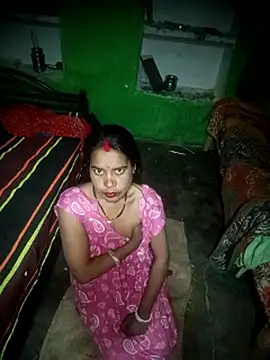 NEXIQRAN live sex cam