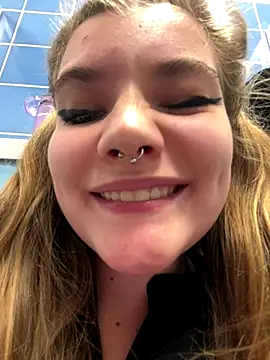 Holy_Tereza live sex cam