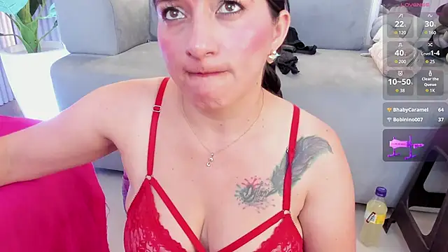 Emelyross_ live sex cam