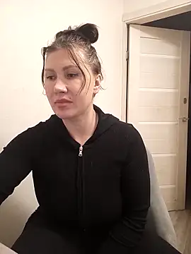 ROXOLANAA_SEXY live sex cam