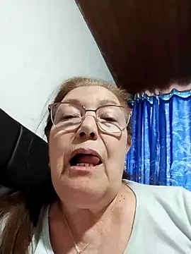 Vicky_Rosse live sex cam