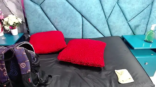 Atena_Glow_'s cam snapshot