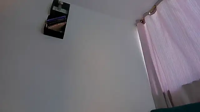 Nanny_11's cam snapshot