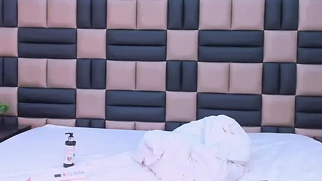 JessicaBosch's cam snapshot