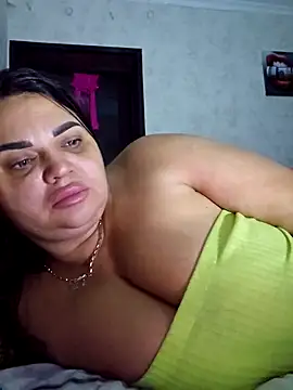 littleRikka's cam snapshot