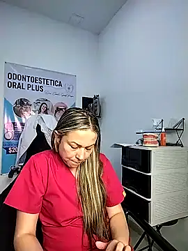 Madisson-04_'s cam snapshot