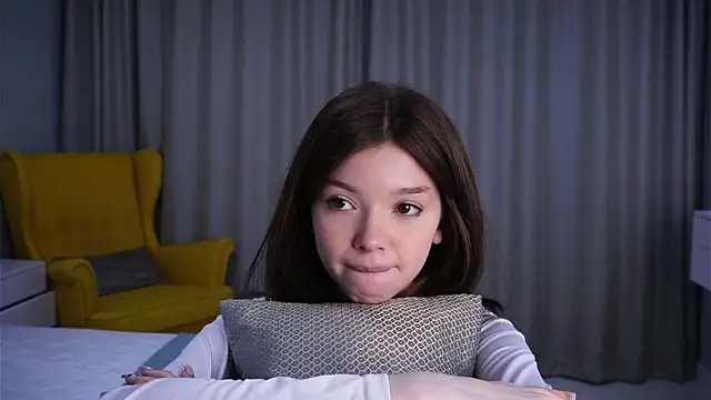 MarylnRedlin live sex cam