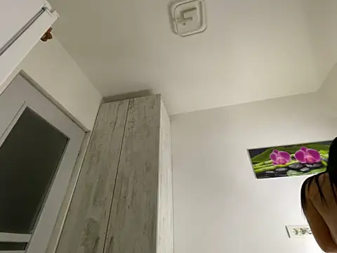 BlueEyes_BB live sex cam