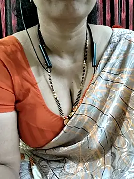 bhuvana_555 live sex cam