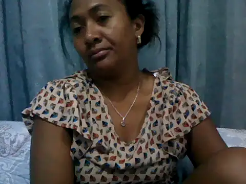 sexyladii live sex cam