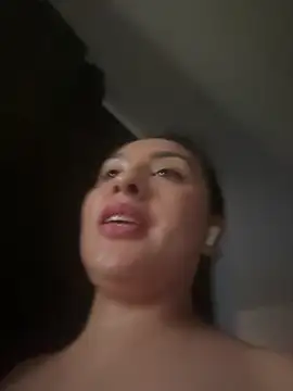 AnushaKumari live sex cam