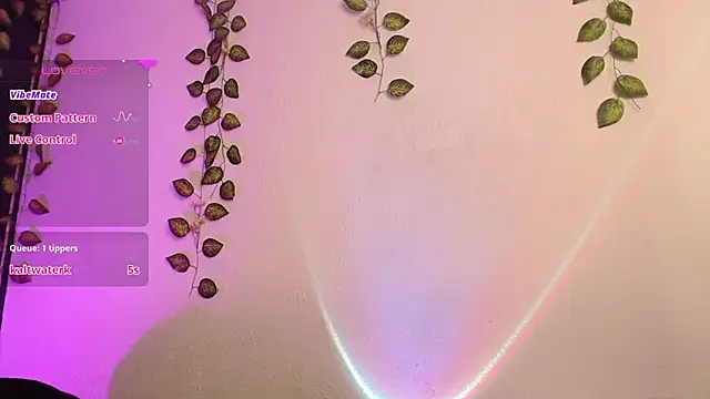 niakat_'s cam snapshot