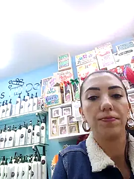 LunaZambrano live sex cam