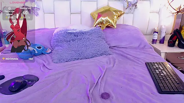 Foxxy_Doll's cam snapshot