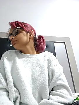 DirtySnowball69's cam snapshot