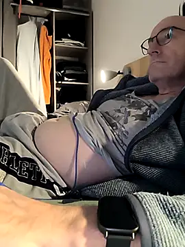 bogland33 live sex cam