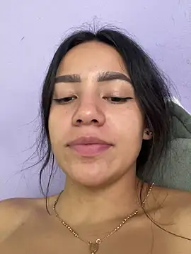 Marianahb-e live sex cam