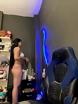 alhaana_'s cam snapshot