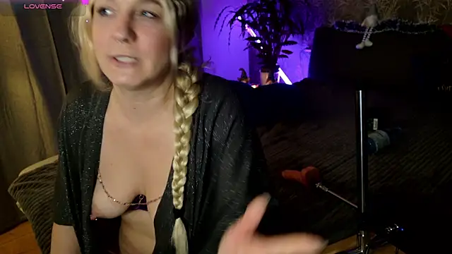 Happymaus live sex cam