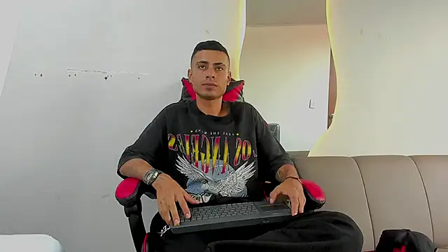 MatthewCullen live sex cam