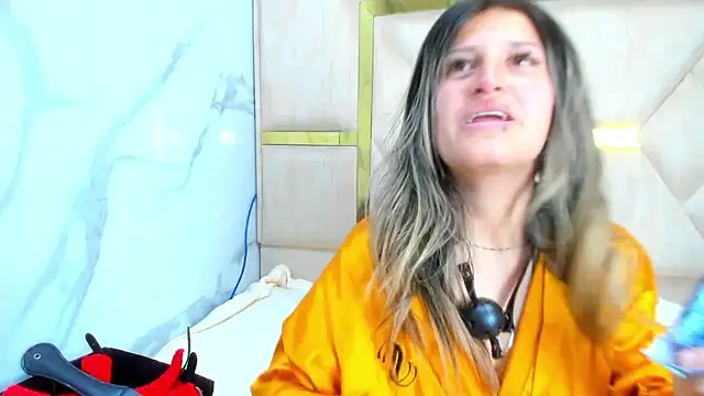 GiaRoussel's cam snapshot