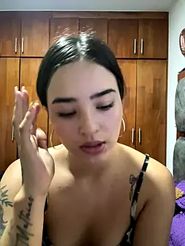 Veronica_isaza__'s cam snapshot