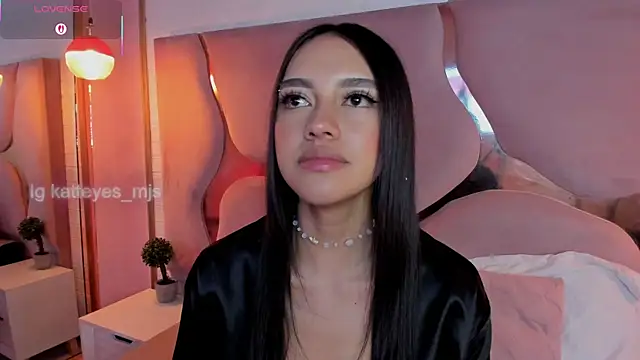 katteyes_mjs's cam snapshot