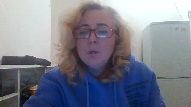 Tati_0808's cam snapshot