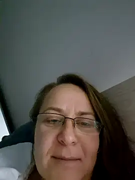 Dr_Emma's cam snapshot