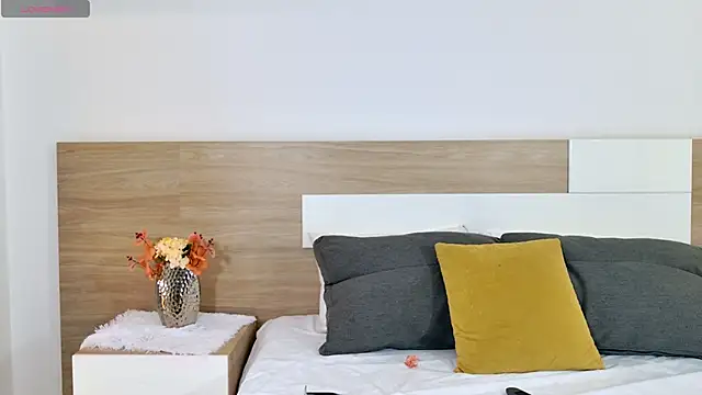 DiannaFord's cam snapshot