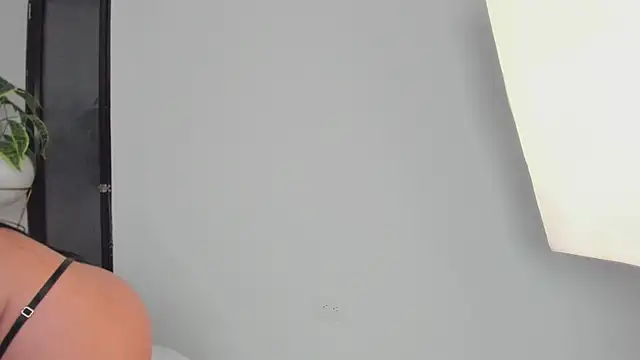 Alhana_pulido live sex cam