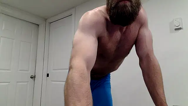 clarkefitness live sex cam
