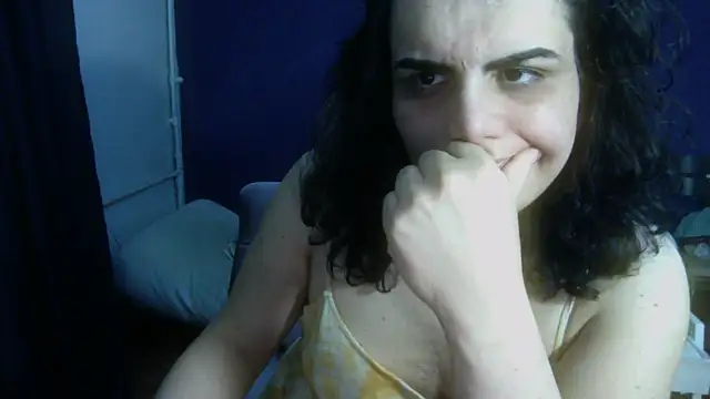 turkishTransEfsun live sex cam