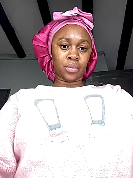 Pearl_00 live sex cam