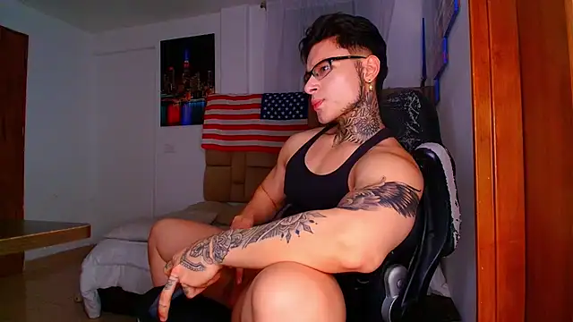 DennisWalkerr live sex cam