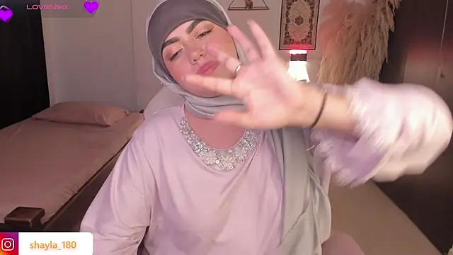 shayla_18's cam snapshot