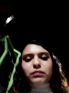 Alis_1327's cam snapshot