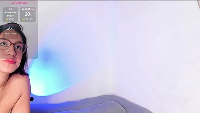 Nyxaraaa's cam snapshot