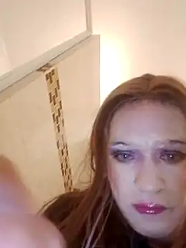 transreyna live sex cam