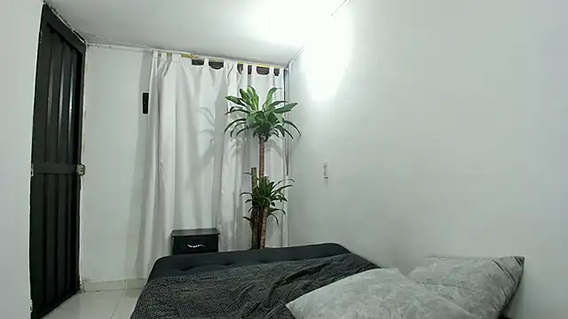 Lia-y-felipe live sex cam