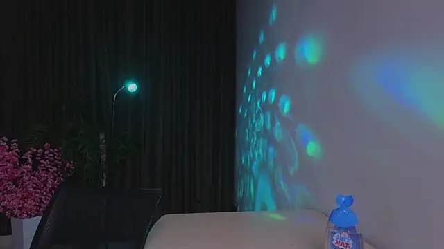 Kristenegor live sex cam