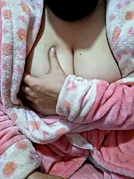 mnbvcxzqwertyuiop1235 live sex cam