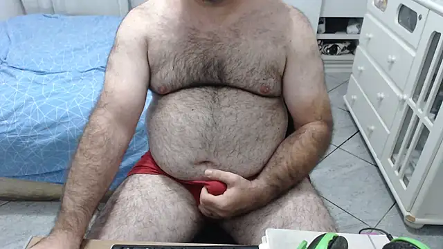 MysterBearMG live sex cam