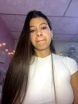 Lenapink19's cam snapshot