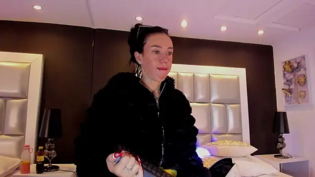 athziry_g's cam snapshot