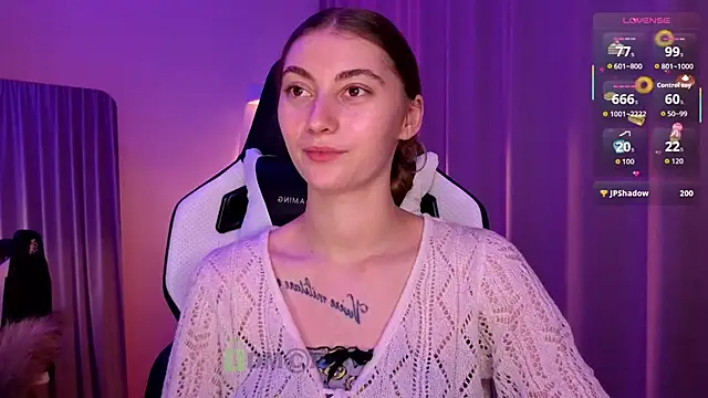 lady_curls's cam snapshot