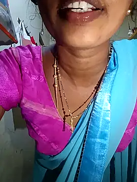 Kavya5500 live sex cam