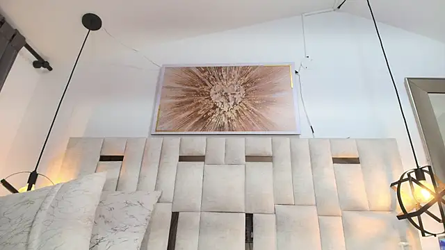 Sara_BigAss-'s cam snapshot