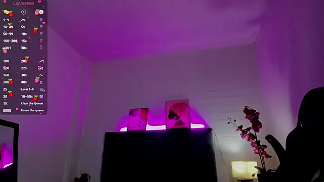 Ayliinn_'s cam snapshot